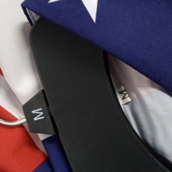 ALL AMERICAN FLAG SHORT SLEEVE SHIRT USA FLAG SHIRT SIZE MEDIUM NWOT - Picture 5 of 5